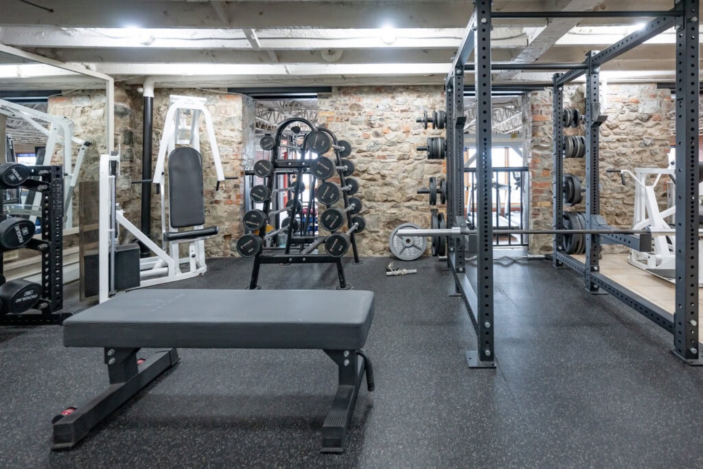 Lat pulldown machine and weight training floor at Apex Personal Fitness Youngstown NY